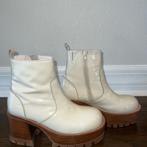 Jeffrey Campbell Quavo White Boots - Picture 5 of 10